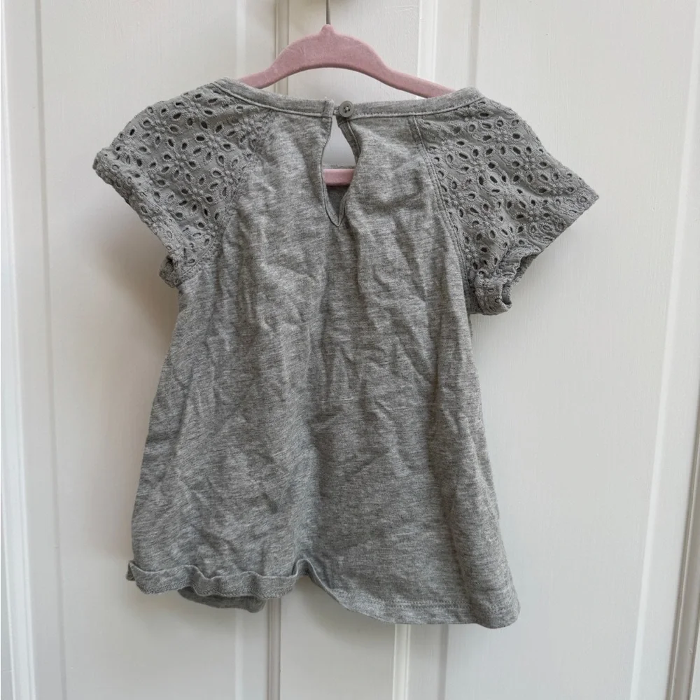 GAP 3T Girls Gray Eyelet Short Sleeve Kids Tee Shirt Blouse Top